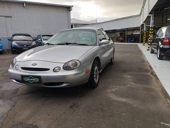 FORD TAURUS 3.0 LX V6 24V GASOLINA 4P AUTOMÁTICO FORD TAURUS 3.0 LX V6 24V GASOLINA 4P AUTOMÁTICO